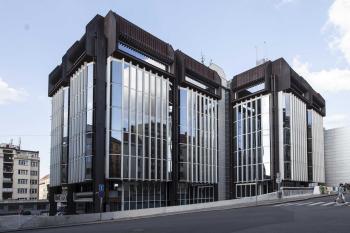 Bývalá budova Transgasu, která byla zbořena v roce 2020 (nedat.), zdroj: web Architektura 489